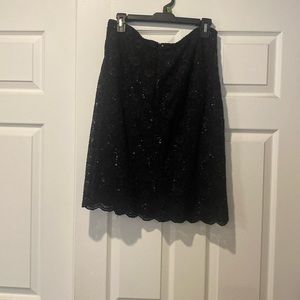 Women’s Beautiful back sequin skirt for evening wear. With scalloped edges